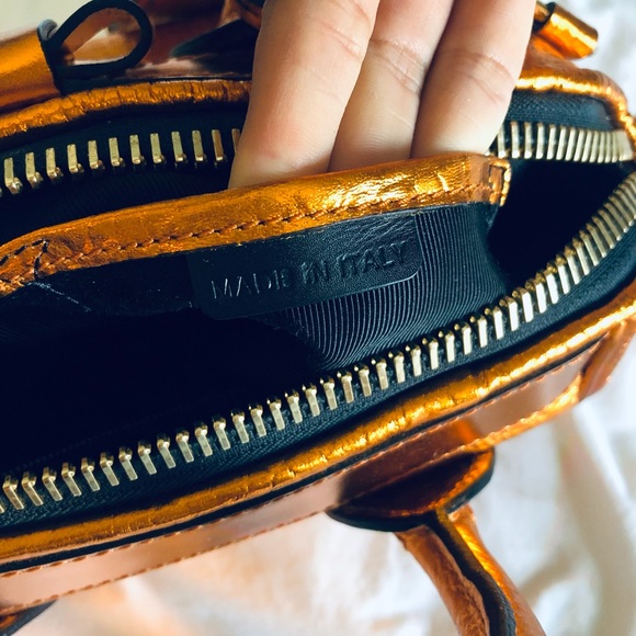 Burberry metallic clementine handbag - Picture 17 of 17